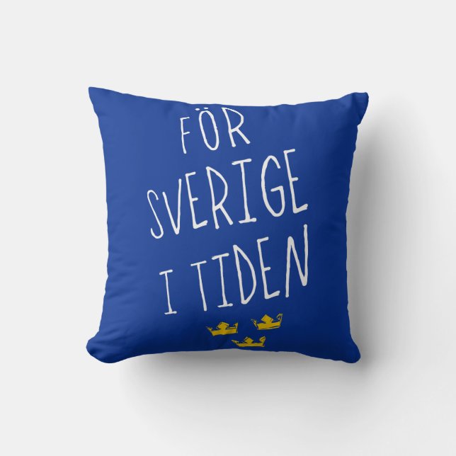 För Sverige i Tiden Throw Pillow, Swedish Motto Cushion (Front)
