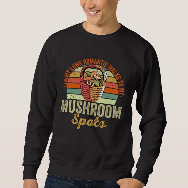 Foraging Mushroom Hunting Morel Hunter Sweatshirt (Front)