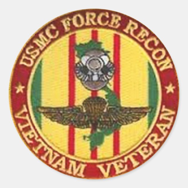 FORCE RECON VIETNAM VETERAN CLASSIC ROUND STICKER (Front)