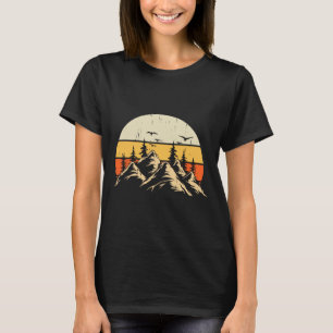 Forest Trees Wildlife Animal Retro Outdoor Nature  T-Shirt