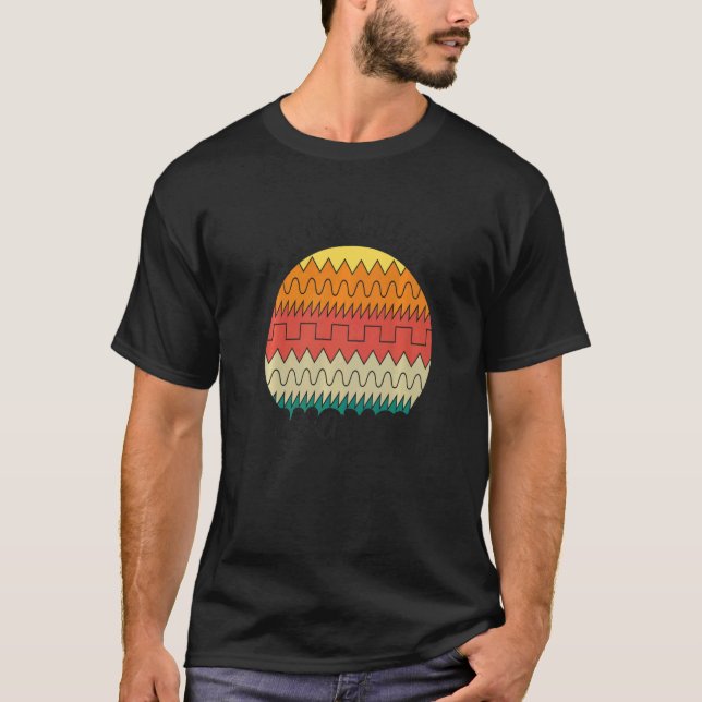 Forever Chasing Waves Waveform 80s Synthwave Synth T-Shirt (Front)