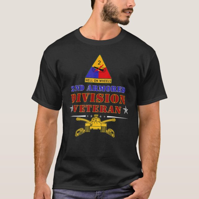 Fort Hood Texas Tx 2nd Armoured Division Veterans T-Shirt (Front)