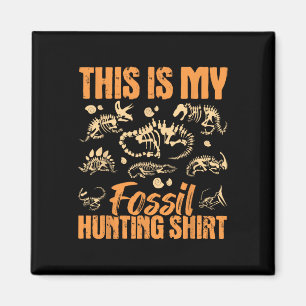 Fossil Hunting - Dinosaur Bones Paleontologist Pal Magnet
