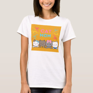 Four cute kittens and words "CAT MOM"   T-Shirt
