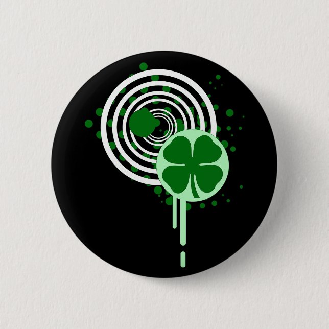 four leaf clover : hypnotic bubbles : 6 cm round badge (Front)