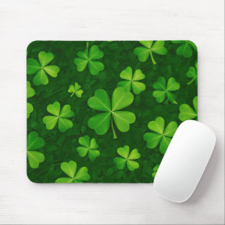 Four Leaf Clover Pattern Mouse Pad