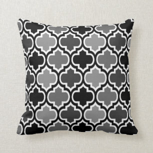 Four Shades Quatrefoil Pattern Cushion Mono