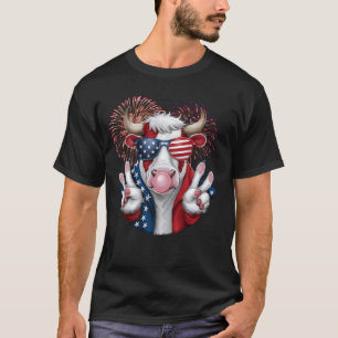 Fourth of July Firework Bull cow Patriotic America T-Shirt