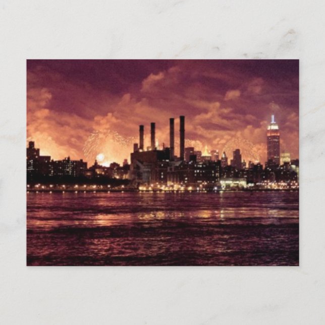Fourth of July Fireworks behind Manhattan Postcard (Front)