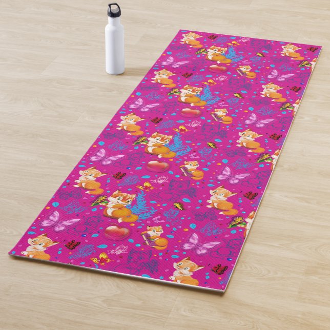 fox and butterfly yoga mat (In Situ)