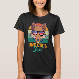 Fox for women girls kids men National Fox Day T-Shirt