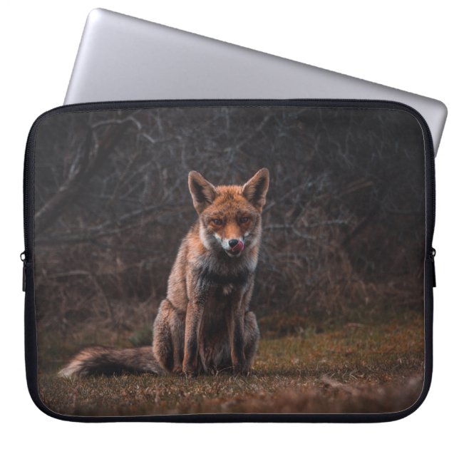 FOX ON GRASS FIELD LAPTOP SLEEVE (Front)