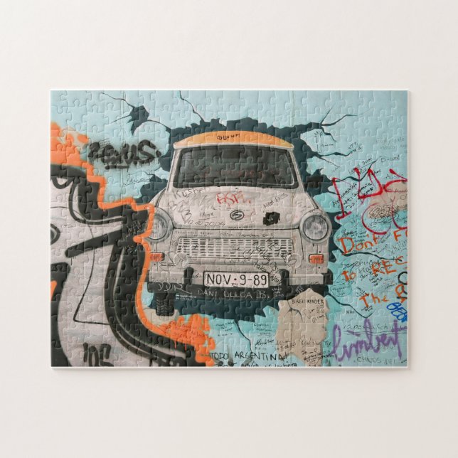 Fragment of Berlin wall Jigsaw Puzzle (Horizontal)