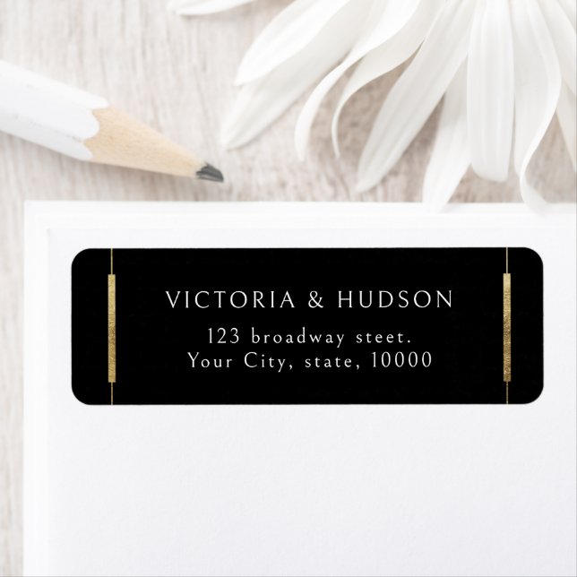 Framed Elegance Black Modern Simple Return Address Label (Insitu)