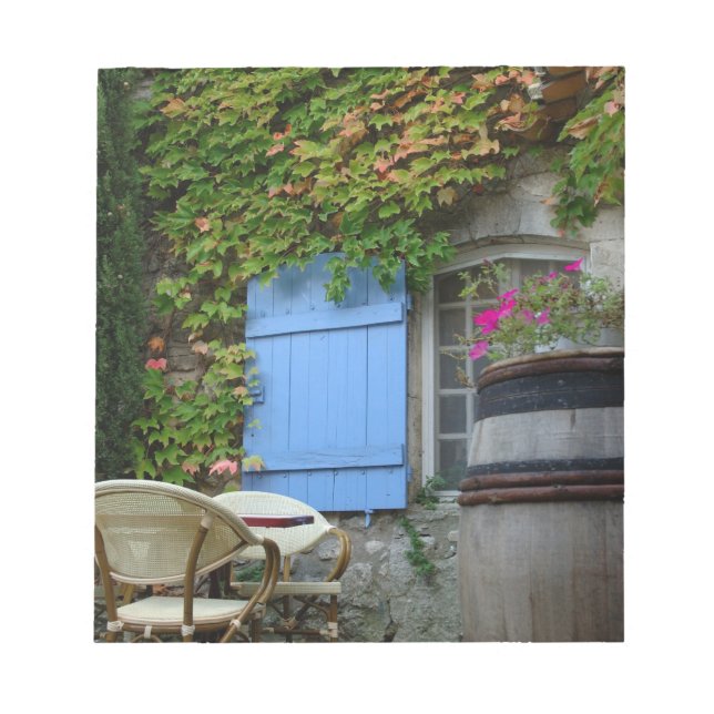 France, Les Baux de Provence, cafÃ© patio Notepad (Front)