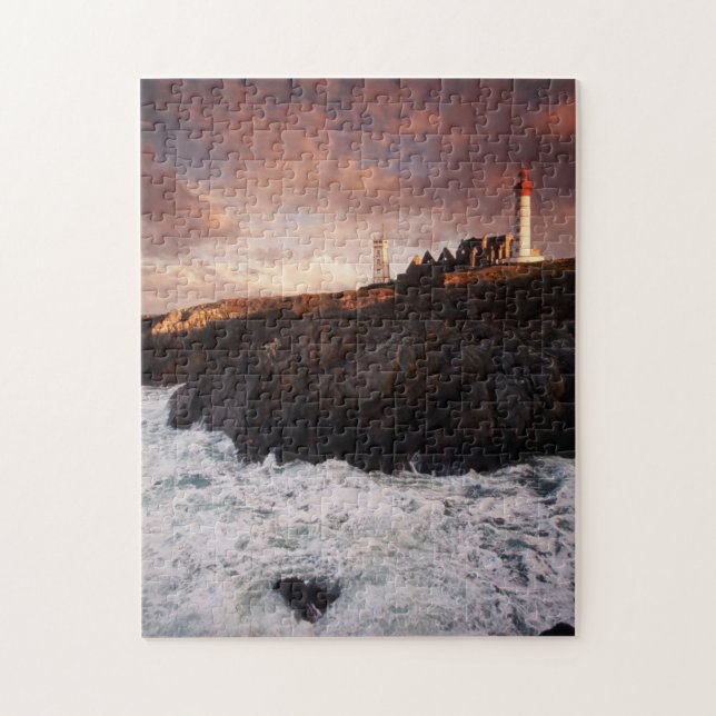 France, lighthouse at dawn jigsaw puzzle (Vertical)