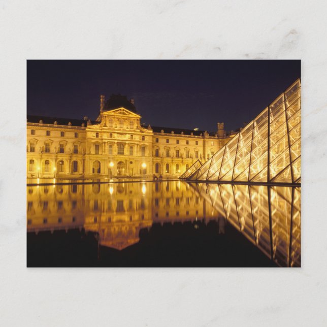 France, Paris, Louvre museum by night. Postcard (Front)