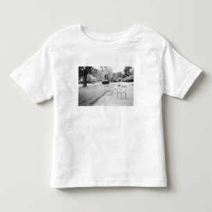 FRANCE, Paris: Luxembourg Gardens Statue of Toddler T-Shirt