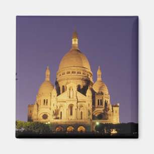 France, Paris, SacrÃ©-Coeur at dusk. Magnet