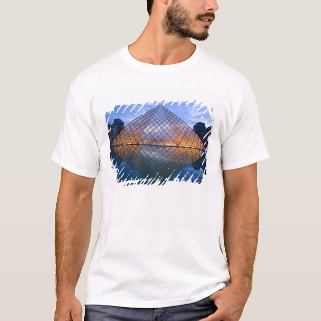 France, Paris. The Louvre at twilight. Credit T-Shirt (Front)