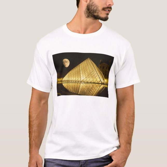 France, Paris, The Louvre Museum, Nighttime T-Shirt (Front)