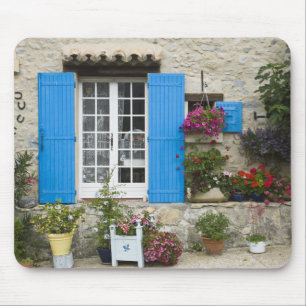 France, Provence, Saint-LÈger-du-Ventoux. Mouse Pad