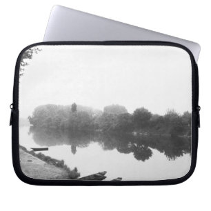FRANCE, Touraine, The Loire: CHINON Boats along Laptop Sleeve