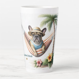 französische Bulldogge mit Palmen auf Hängematte Latte Mug