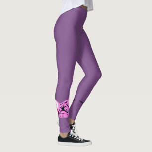 Französische Bulldoggen in rosa Leggings