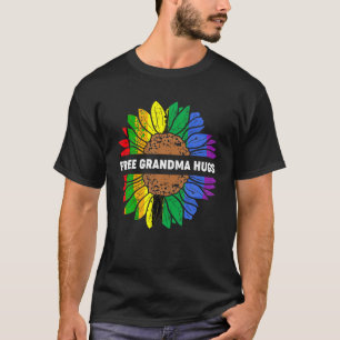 Free Grandma Hugs Lgbt Daisy Rainbow Flower Hippie T-Shirt