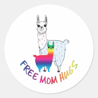 Free mum hugs classic round sticker