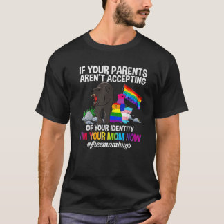Free Mum Hugs Proud Mama Bear LGBT Pride Month LGB T-Shirt