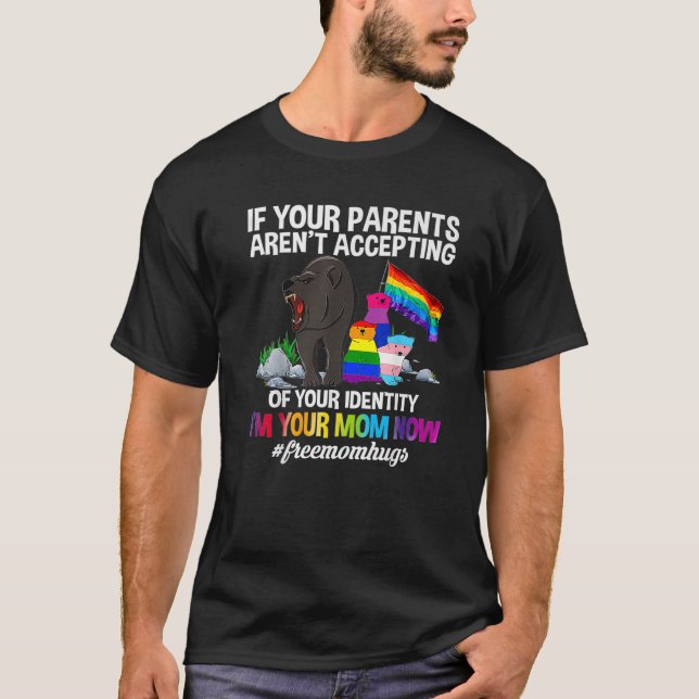 Free Mum Hugs Proud Mama Bear LGBT Pride Month LGB T-Shirt (Front)