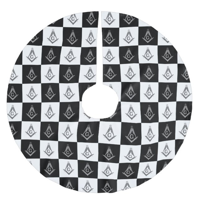 Freemason Checkered Pattern Brushed Polyester Tree Skirt (Front)