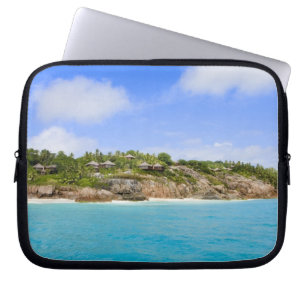 Fregate Island resort (PR) Laptop Sleeve