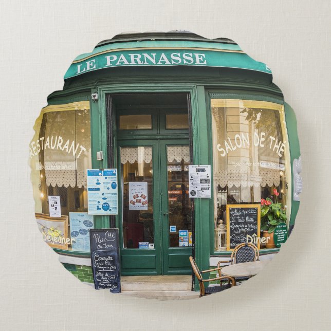 French cafes: Versailles cosy scene. Round Cushion (Front)