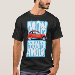 French cult car Duck 2cv pets black labrador  T-Shirt
