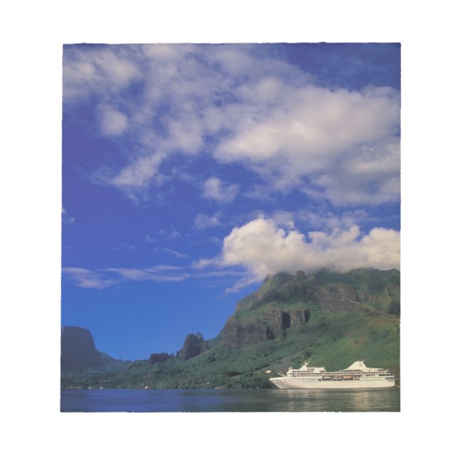 French Polynesia, Moorea. Cooks Bay. Cruise ship 3 Notepad (Front)