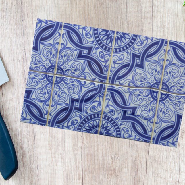 Fresh Blue and White Mediterranean Tile Pattern Tea Towel (Add fresh elegance to your kitchen with this blue + white vintage Azulejo pattern tea towel!)
