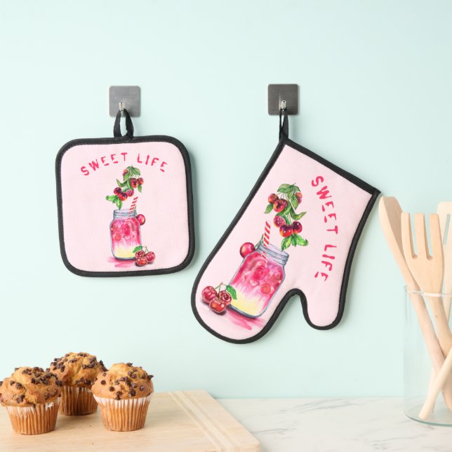 Fresh Cherry Drink Oven Mitt & Pot Holder Set (Insitu(Hanging))