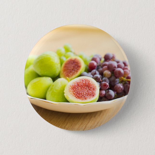 Fresh figs and grape 6 cm round badge (Front)