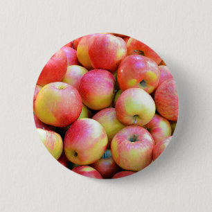 Fresh red and yellow apples 6 cm round badge