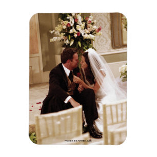 FRIENDS™   Chandler & Monica Married Magnet