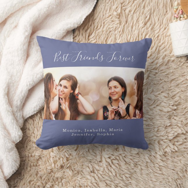 Friends forener dusty blue photo names cushion (Blanket)