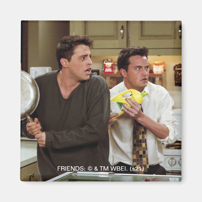 FRIENDS™ | Joey & Chandler Scared Magnet (Front)