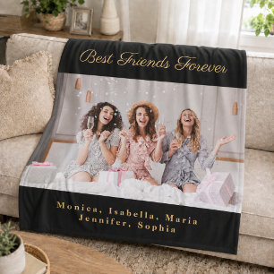 Friends photo black names fleece blanket