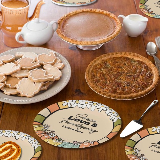 Friendsgiving Paper dessert plates  (Creator Uploaded)
