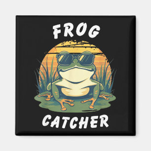 Frog Catcher Retro Frog Hunter Funny Outdoor Pond Magnet
