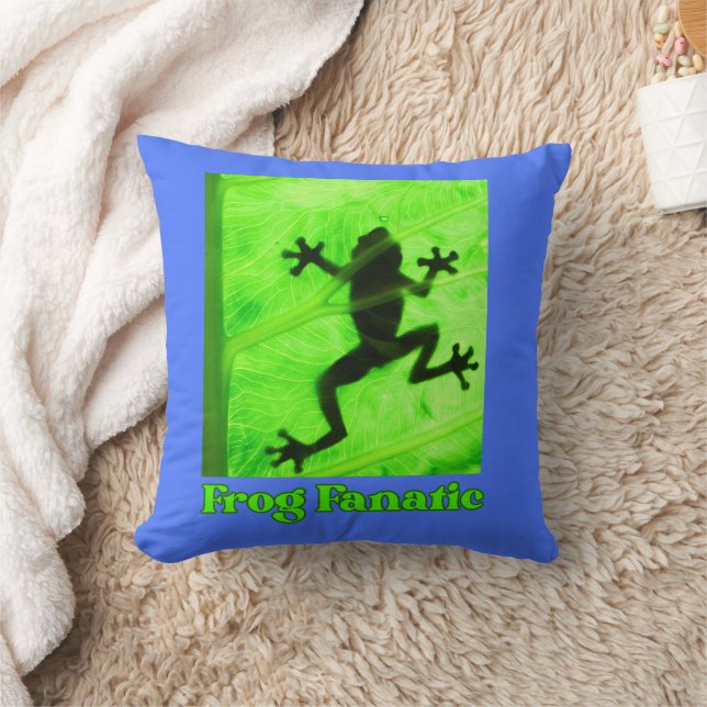 Frog Fanatic for frog on a leaf Cushion (Blanket)