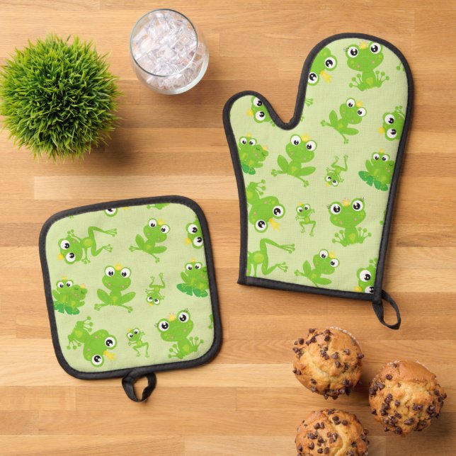 Frog Pattern, Cute Frogs, Green Frogs, Frog Prince Oven Mitt & Pot Holder Set (Top Down)